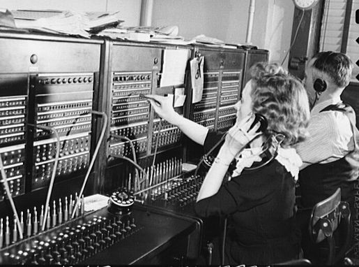 2195-Switchboard-Operator
